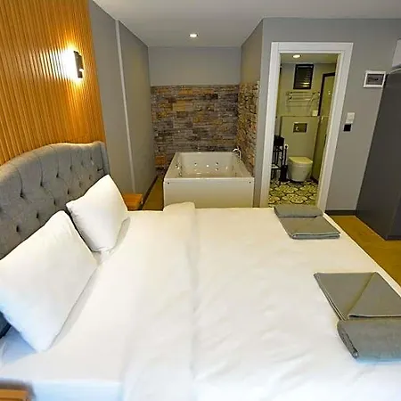 Agva Casa Rosa Hotel *